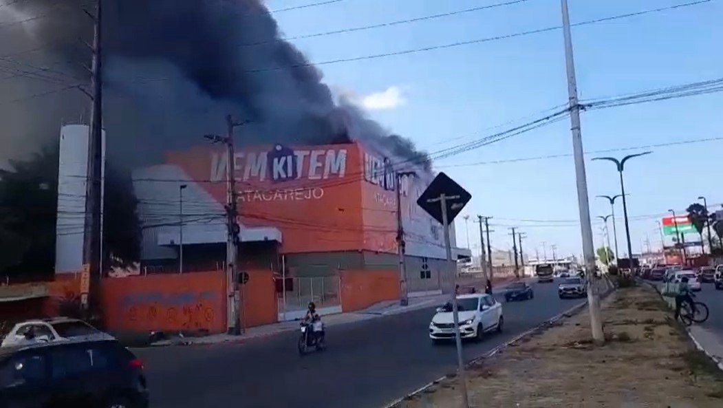 Quase 80 estabelecimentos comerciais da Grande São Luís pegaram fogo no 1º semestre, diz CBMMA