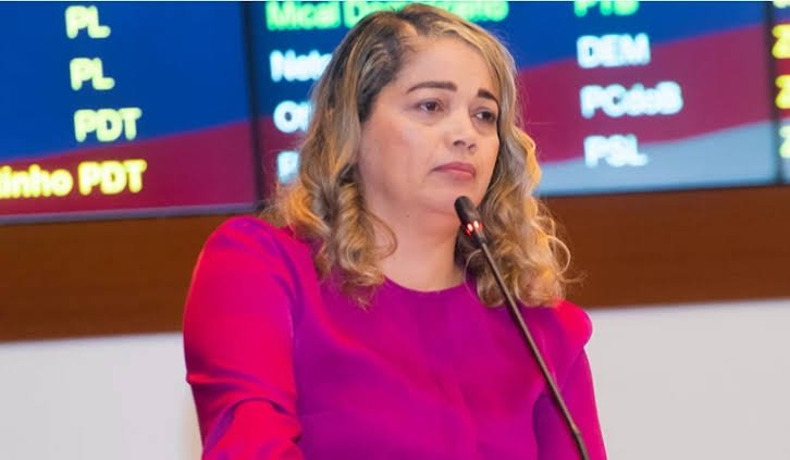 Comunidade evangélica emite nota em solidariedade a Mical Damasceno