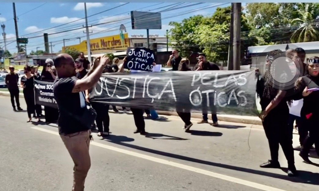 Quando o lucro enxerga mais que a solidariedade: querem que governo pare de dar óculos no MA 