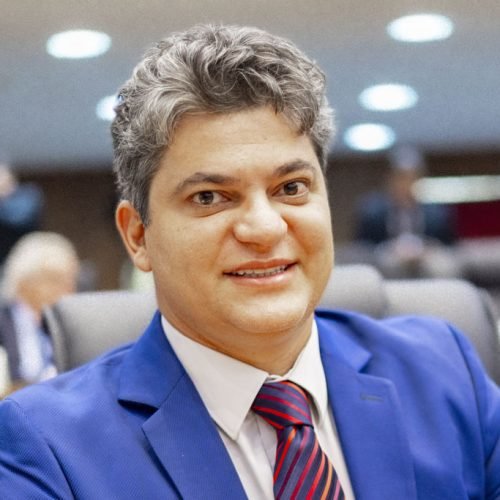 “Imagine se na gestão de Carlos Brandão viesse uma pandemia”, dispara deputado milionário
