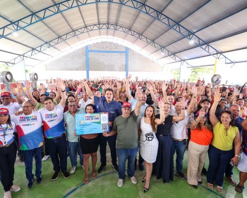 “Além de entregar obras e serviços, estamos combatendo a fome no Maranhão”, afirma Orleans Brandão