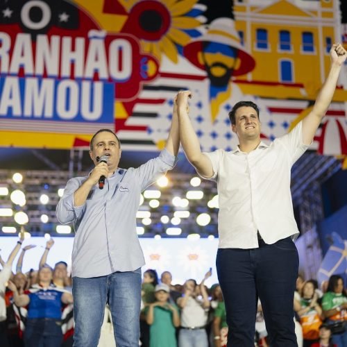 Orleans Brandão oficializa candidatura ao Governo em convenção histórica com mais de 100 mil pessoas: “Quem está do lado do povo, está do lado certo”