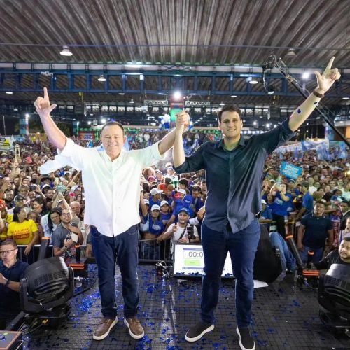 Lançamento de Orleans arrasta multidão e reúne base política poderosa no Maranhão