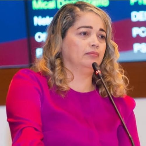 Comunidade evangélica emite nota em solidariedade a Mical Damasceno