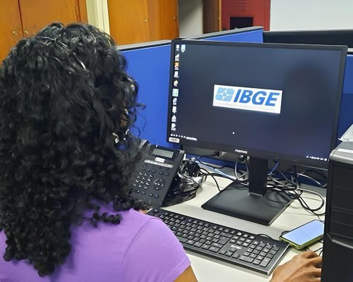IBGE abre inscrições para concurso público com 10 mil vagas de nível médio e salário de R$ 4 mil