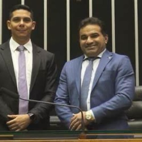 Oposição faz alarde antecipado e tenta transformar decisão provisória em vitória política em Caxias